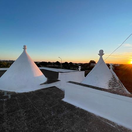 Trulli Lupoli In Valle D Itria Cisternino Extérieur photo